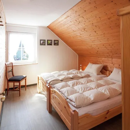 Alluring Holiday Home In Vellinghausen With Pool Prázdninový dům Meschede