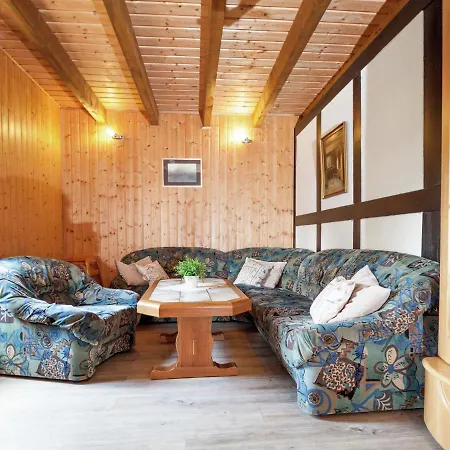 Prázdninový dům Alluring Holiday Home In Vellinghausen With Pool *
