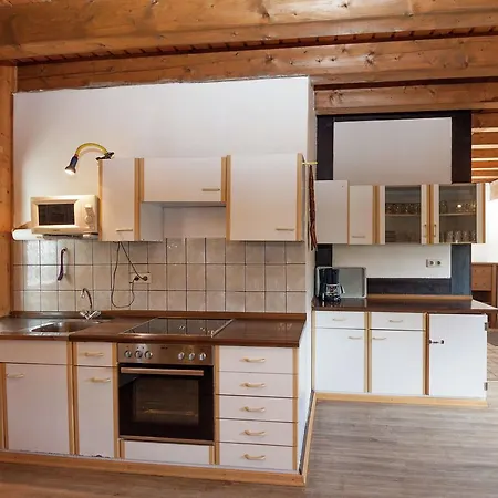 Prázdninový dům Alluring Holiday Home In Vellinghausen With Pool Meschede