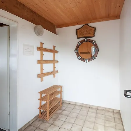 Prázdninový dům Alluring Holiday Home In Vellinghausen With Pool Meschede